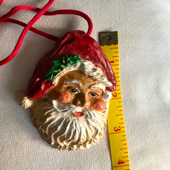 Rustic Santa Pendant - Picture 3 of 3